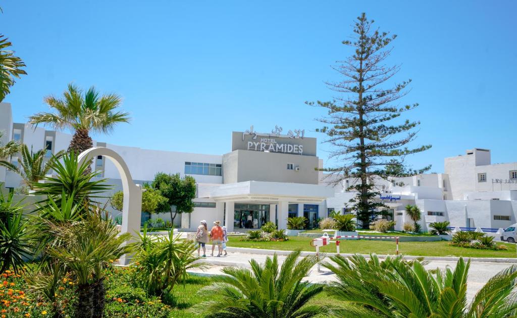 Les Pyramides Hotel
